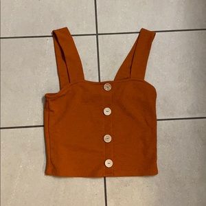 Cute tank top with buttons